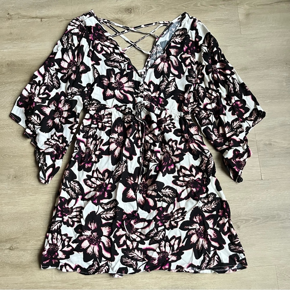 Abercrombie & Fitch Floral Kimono Sleeve Dress SM NWT